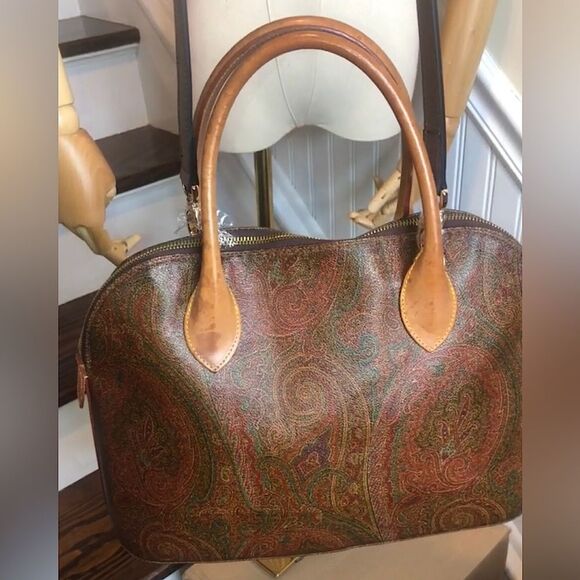 ETRO MILANO Red Paisley Top Zipper Dome Shaped Hand Bag - Picture 1 of 17